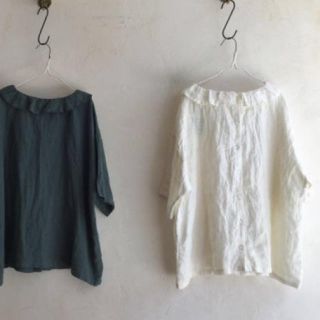 ネストローブ(nest Robe)のネストローブ   リネンフリルカラーブラウス(シャツ/ブラウス(半袖/袖なし))