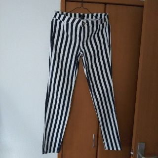 エイチアンドエム(H&M)のレディース パンツ 未使用(カジュアルパンツ)