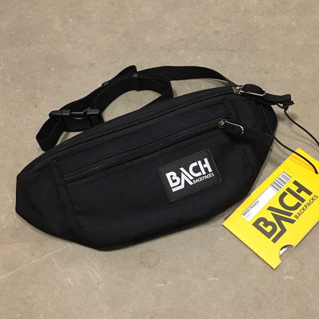 Supreme(シュプリーム)のBACH backpacks ウエストポーチ ボディバッグ 黒 ブラック メンズのバッグ(ボディーバッグ)の商品写真