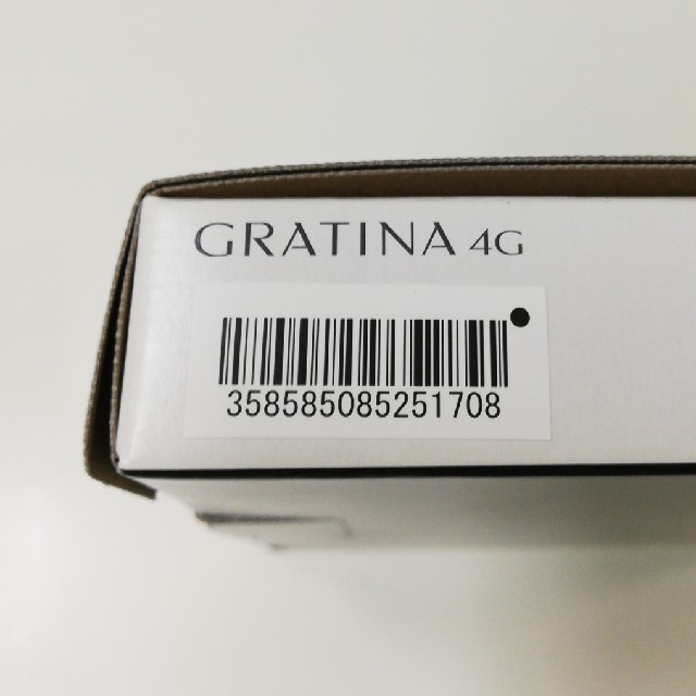 京セラ(キョウセラ)のGRATINA 4G★ロック解除済み SIMフリー スマホ/家電/カメラのスマートフォン/携帯電話(携帯電話本体)の商品写真