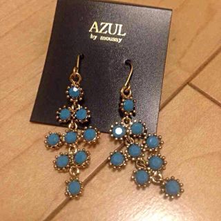 アズールバイマウジー(AZUL by moussy)のＡＺＵＬ☆新品ナインターコイズピアス(ピアス)