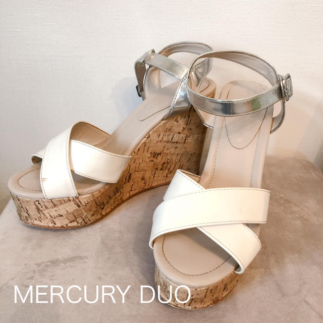 MERCURYDUO(マーキュリーデュオ)の☆まーちゃん様専用☆ マーキュリーデュオ メタリックコンビウェッジソール レディースの靴/シューズ(サンダル)の商品写真