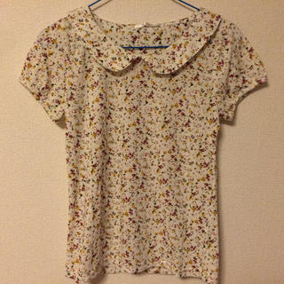 レトロガール(RETRO GIRL)の花柄シャツ(Tシャツ(半袖/袖なし))