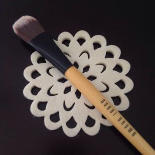 ボビイブラウン(BOBBI BROWN)の陶器のような美肌に✨ファンデブラシ(ファンデーション)