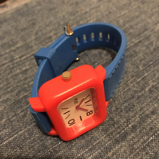 Ixa アナログ時計 腕時計 ビタミンカラーの通販 By K R S Shop ラクマ