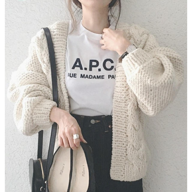 a.p.c ロゴTシャツ 1