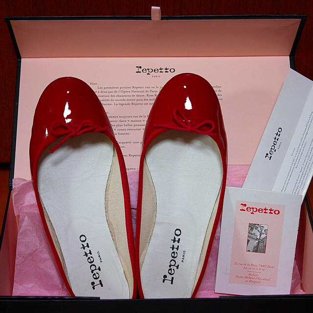 repetto(レペット)のrepetto エナメルバレエシューズ レディースの靴/シューズ(ローファー/革靴)の商品写真
