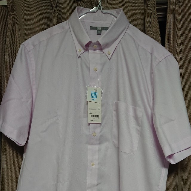 UNIQLO(ユニクロ)のユニクロ メンズ ドライイージーケアシャツ (半袖)ピンク XL メンズのトップス(シャツ)の商品写真