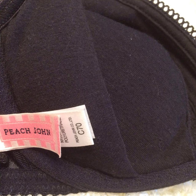 PEACH JOHN(ピーチジョン)の新品同様PJレースブラブラック補正 レディースの水着/浴衣(水着)の商品写真