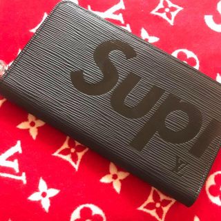 supreme louisvuitton コラボ財布