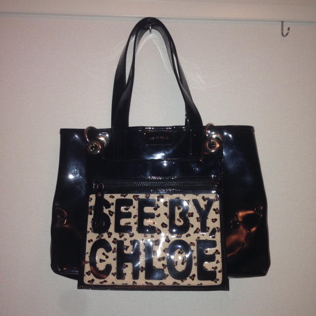 Chloe(クロエ)のSBC エナメルバッグ レディースのバッグ(トートバッグ)の商品写真