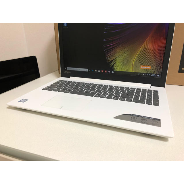 Lenovo(レノボ)のLenovo ideapad 320 80xh i3-6006U/1TB/4GB スマホ/家電/カメラのPC/タブレット(ノートPC)の商品写真