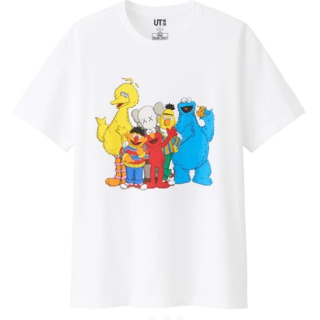 UNIQLO(ユニクロ)の新品　UNIQLO　カウズ×セサミストリート  KAWS メンズのトップス(Tシャツ/カットソー(半袖/袖なし))の商品写真