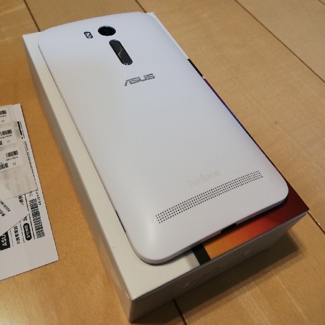 ASUS(エイスース)の■専用設定■ZenfoneGo(ZB551KL)X013DB、SIMアダプタ付 スマホ/家電/カメラのスマートフォン/携帯電話(スマートフォン本体)の商品写真