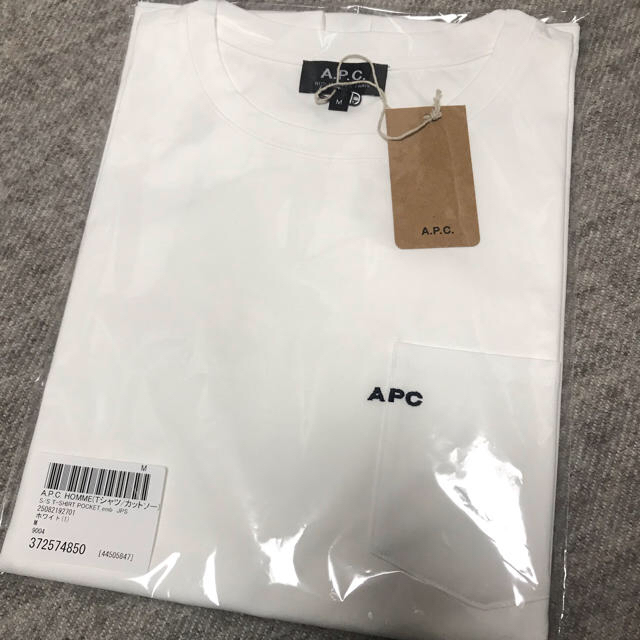 apc tシャツ  M    ロゴ刺繍  ポケット付 新品未使用  アーペーセー