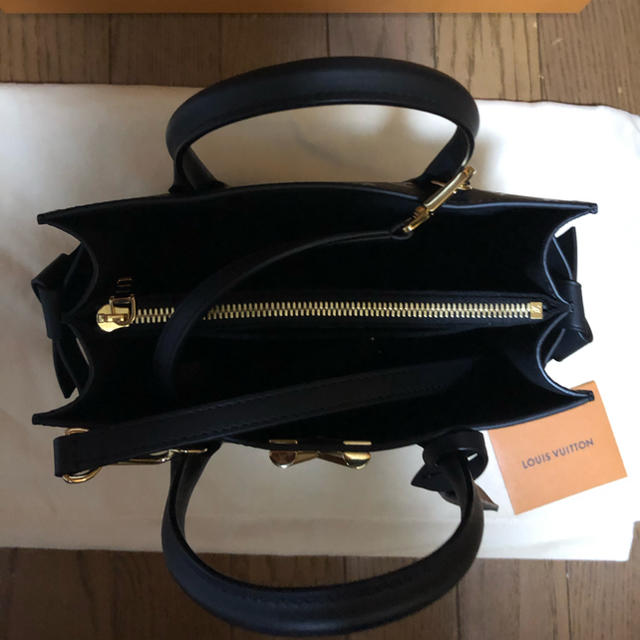 LOUIS VUITTON(ルイヴィトン)の2019 ヴィトン M53648 BB 2WAYモノグラム  レディースのバッグ(ショルダーバッグ)の商品写真