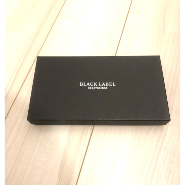 BLACK LABEL CRESTBRIDGE(ブラックレーベルクレストブリッジ)の【未使用】箱付ブラックレーベルBLACK LABEL クレストブリッジ長財布  メンズのファッション小物(長財布)の商品写真