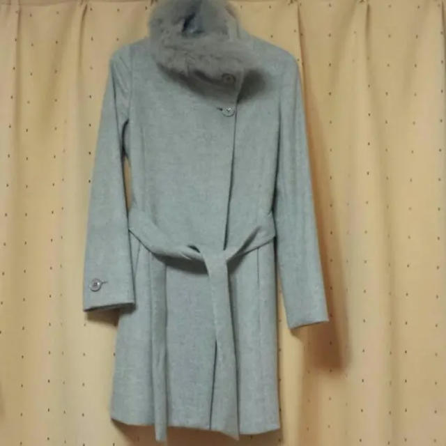 Le souk(ルスーク)のファーコート トレンチコート レディースのジャケット/アウター(毛皮/ファーコート)の商品写真