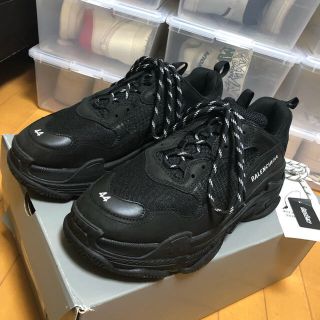 バレンシアガ(Balenciaga)のbalenciaga triple s black  44(スニーカー)