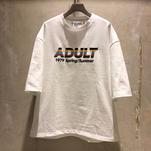 Jieda(ジエダ)の【最安値】DAIRIKU adultTシャツ 19ss タグ付き メンズのトップス(Tシャツ/カットソー(半袖/袖なし))の商品写真