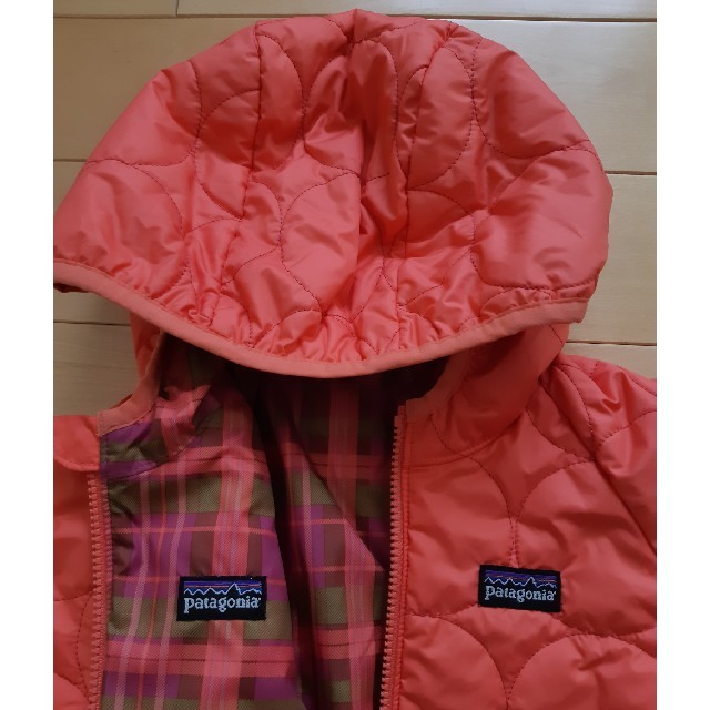 patagonia(パタゴニア)のpatagonia キッズアウター キッズ/ベビー/マタニティのキッズ服女の子用(90cm~)(ジャケット/上着)の商品写真