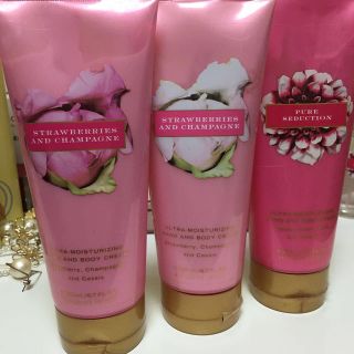 ヴィクトリアズシークレット(Victoria's Secret)のボディクリーム♡3本セット(ボディローション/ミルク)