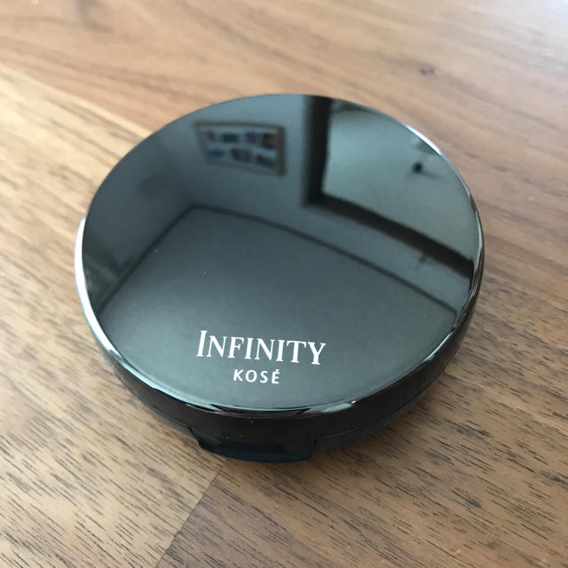 Infinity(インフィニティ)のインフィニティ ケース コスメ/美容のベースメイク/化粧品(ファンデーション)の商品写真