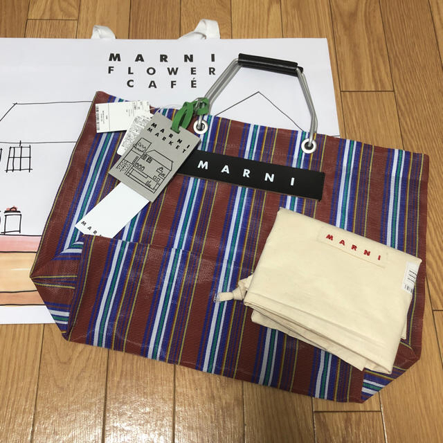 《MARNI》マルニフラワーカフェ ストライプバッグ ブラウンバッグ