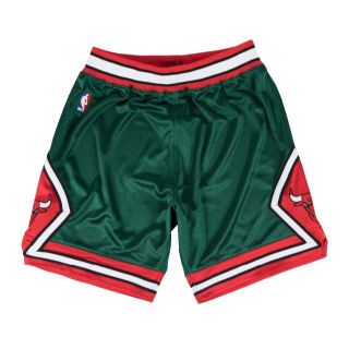 ミッチェルアンドネス(MITCHELL & NESS)のMitchell & Ness Chicago Bulls Short パンツS(ショートパンツ)