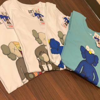 ユニクロ(UNIQLO)のKAWS sid様専用(Tシャツ(半袖/袖なし))