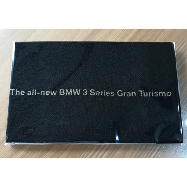 BMW(ビーエムダブリュー)のBMW オリジナル・ラッピングクロス 非売品 エンタメ/ホビーのコレクション(ノベルティグッズ)の商品写真