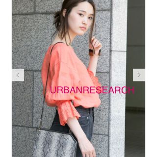 アーバンリサーチ(URBAN RESEARCH)の新品 URBANRESEARCH リネンレーススリーブブラウス(シャツ/ブラウス(長袖/七分))