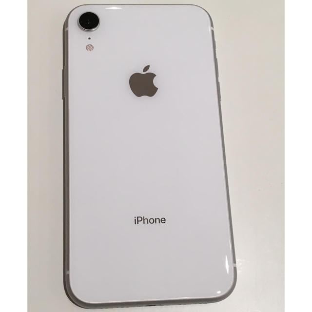 iPhone - 【ほぼ新品】iPhone XR 64GB ホワイト docomo