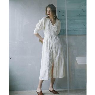 アメリヴィンテージ(Ameri VINTAGE)のAmeri  MEDI CRUMPLE COTTON LACE DRESS(ロングワンピース/マキシワンピース)