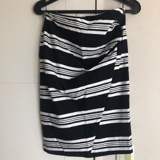 マックスマーラ(Max Mara)のmaxmara 白タグ ボーダー タイトスカート 新品(ひざ丈スカート)