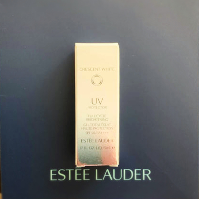 Estee Lauder(エスティローダー)のエスティーローダー クレッセントホワイトUVプロテクター コスメ/美容のベースメイク/化粧品(化粧下地)の商品写真