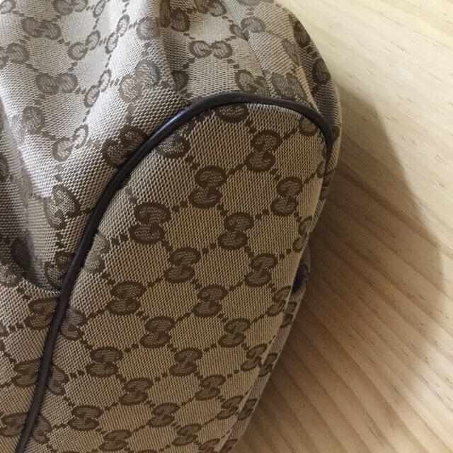 Gucci(グッチ)のGUCCIグッチショルダーバック レディースのバッグ(ショルダーバッグ)の商品写真