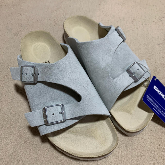 BIRKENSTOCK(ビルケンシュトック)のビルケンシュトック チューリッヒ ホワイト レディースの靴/シューズ(サンダル)の商品写真