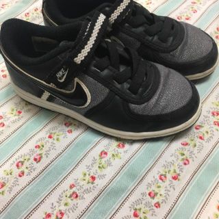 ナイキ(NIKE)のキッズ スニーカーNIKE 19センチ(スニーカー)