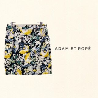 アダムエロぺ(Adam et Rope')のアダムエロペ 花柄 スカート(ひざ丈スカート)