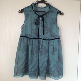 ジルスチュアート(JILLSTUART)のJILL ノースリーブトップス(シャツ/ブラウス(半袖/袖なし))