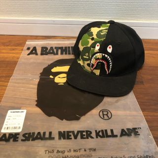 アベイシングエイプ(A BATHING APE)のa bathing ape bape shark カモ シャーク キャップ(キャップ)