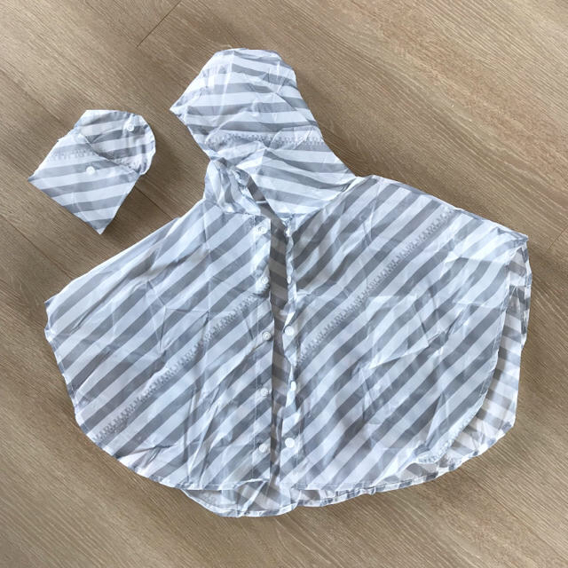 PETIT BATEAU(プチバトー)のmarlmarl♡レインコート レインポンチョ 非売品 限定品 雨ガッパ カッパ キッズ/ベビー/マタニティのこども用ファッション小物(レインコート)の商品写真