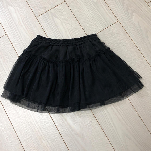 GU(ジーユー)のGU 子供用チュールスカート 120 キッズ/ベビー/マタニティのキッズ服女の子用(90cm~)(スカート)の商品写真