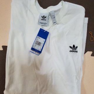 アディダス(adidas)のadidasTシャツ(Tシャツ(半袖/袖なし))