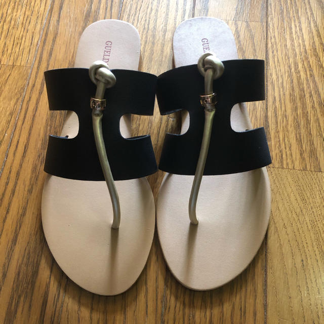 Ameri VINTAGE(アメリヴィンテージ)の売り切り価格!!アメリヴィンテージKNOT MOTIF TONGS SANDAL レディースの靴/シューズ(サンダル)の商品写真