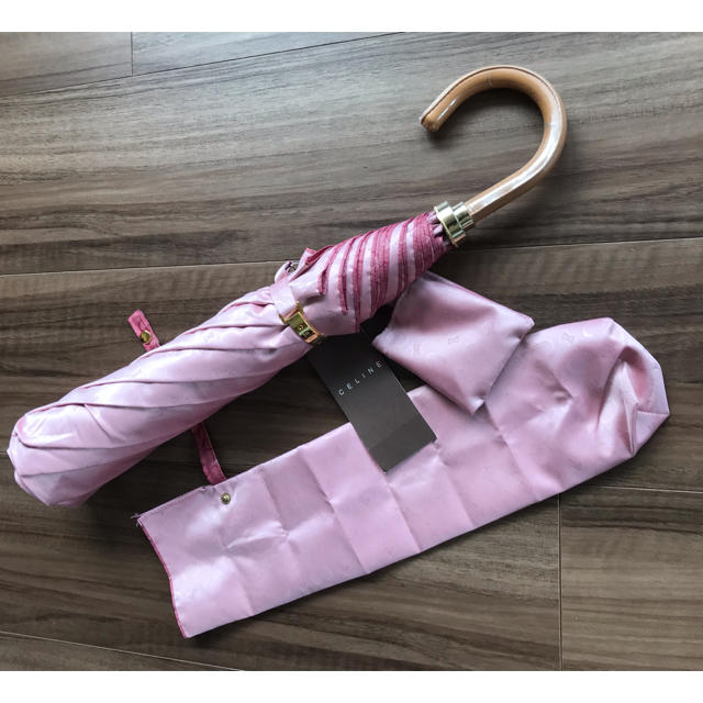 celine(セリーヌ)の【うらら様専用】CELINE 折りたたみ傘 (雨傘)  レディースのファッション小物(傘)の商品写真