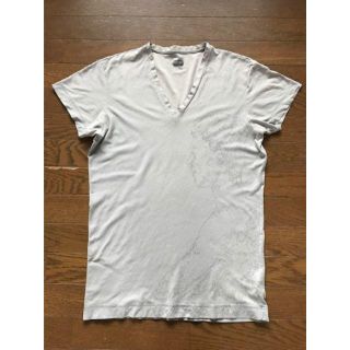 ジルサンダー(Jil Sander)の送料込 JIL SANDER ジルサンダー横顔プリント VネックコットンTシャツ(Tシャツ/カットソー(半袖/袖なし))