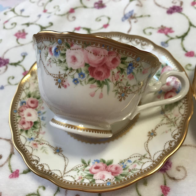 Noritake(ノリタケ)のノリタケ💖アフロディーテコーヒーカップ&ソーサー2客・新品・未使用❤️ インテリア/住まい/日用品のキッチン/食器(グラス/カップ)の商品写真