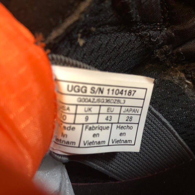 UGG(アグ)の805 X MLT ブラック 28cm UGG 室内で試着のみ 箱無し  メンズの靴/シューズ(スニーカー)の商品写真